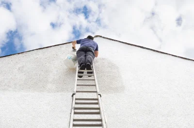 Peinture extérieure à Trémargat — façades et ravalement